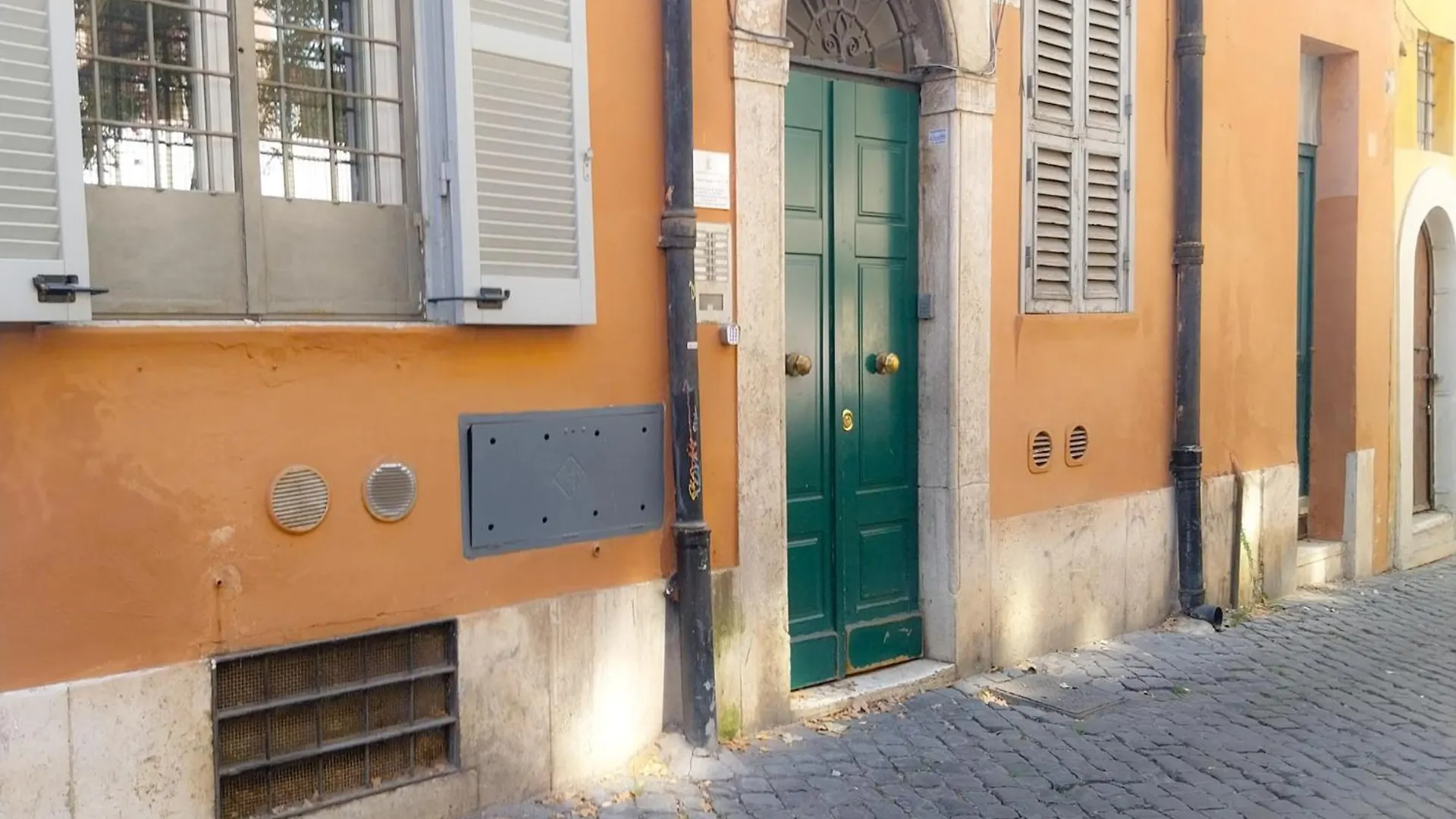 Apartment Sunhouserome Italy